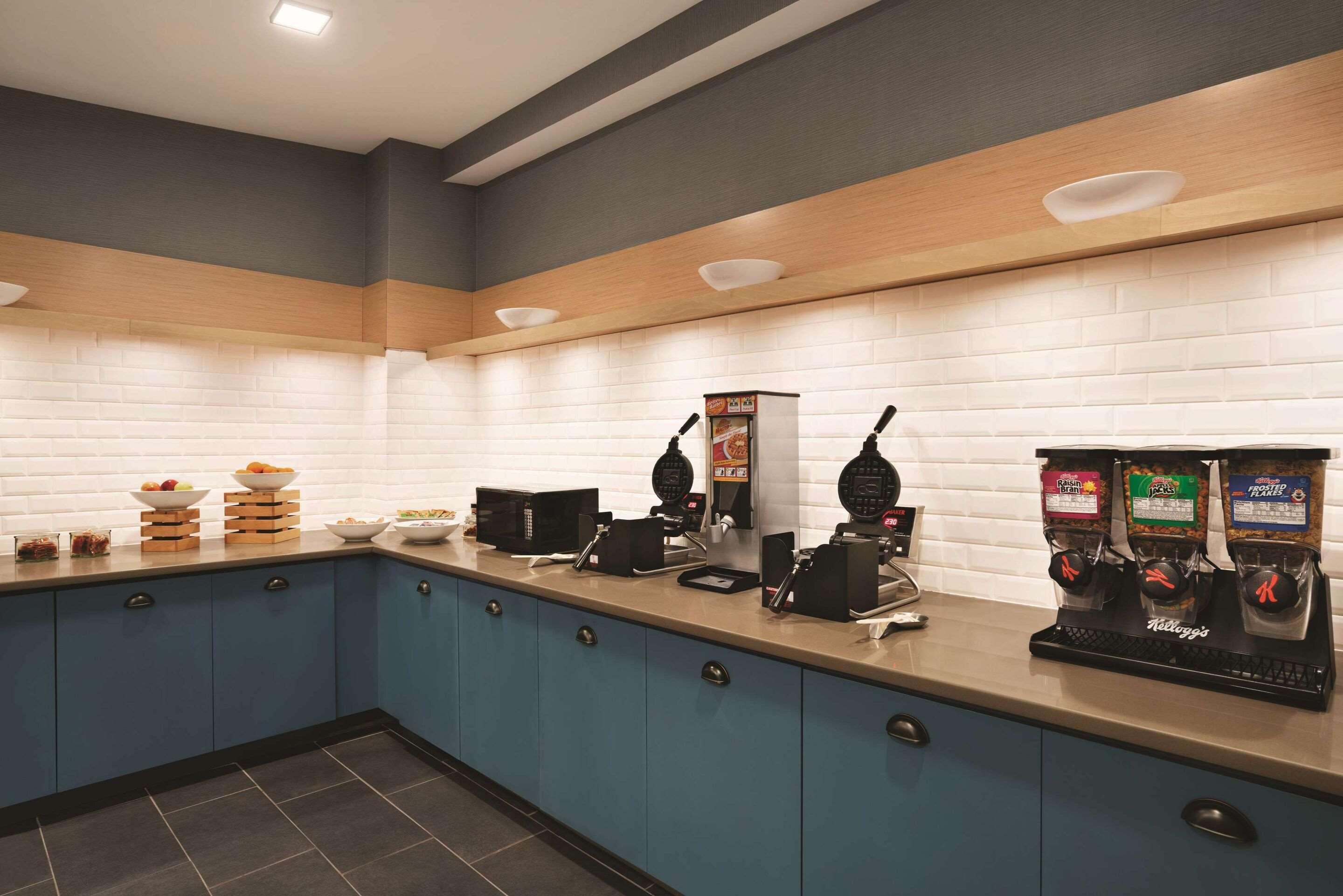 Comfort Inn & Suites Liverpool - Syracuse North Buitenkant foto