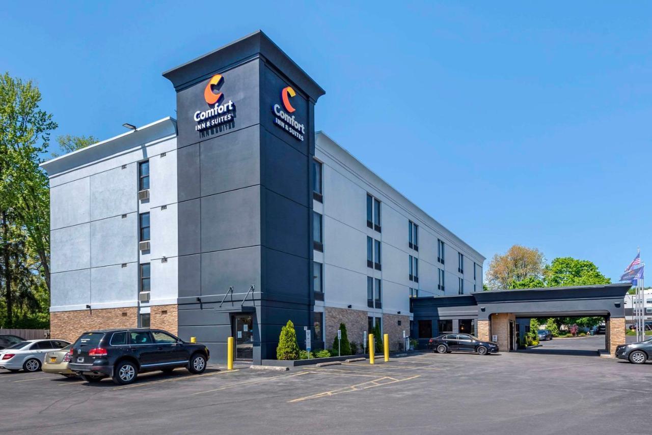 Comfort Inn & Suites Liverpool - Syracuse North Buitenkant foto