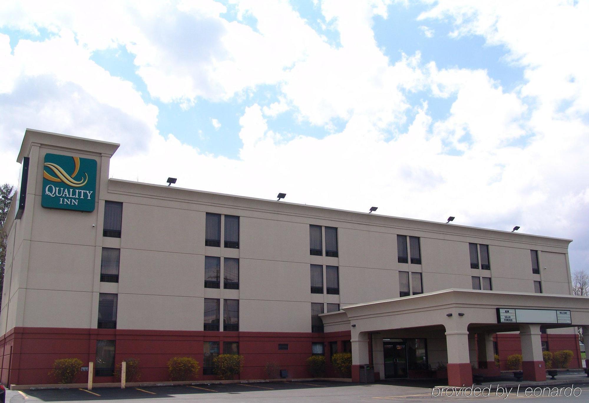 Comfort Inn & Suites Liverpool - Syracuse North Buitenkant foto