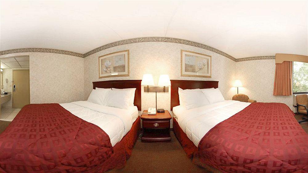 Comfort Inn & Suites Liverpool - Syracuse North Buitenkant foto